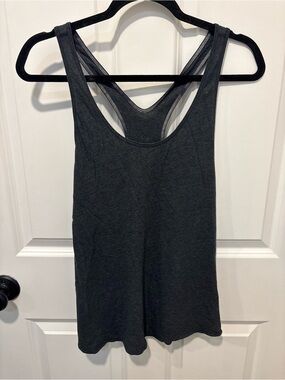 Lululemon Essential Tank Heathered Charcoal Gray Racerback Yoga Athletic Top